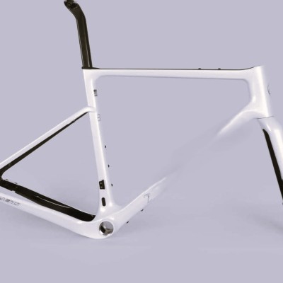 Abbildung: Gravel -RR- B/W Customs