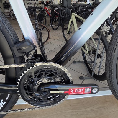 Abbildung: Gravel - RR Customs schwarz+w