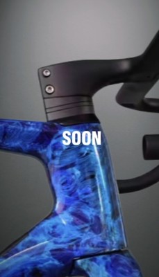 Rennrad BLAU Customs